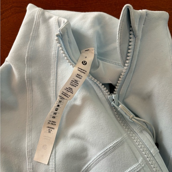lululemon athletica Light Blue Jacket - Picture 2 of 3